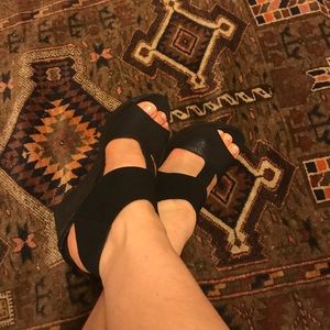 Eileen Fisher Black Wedges